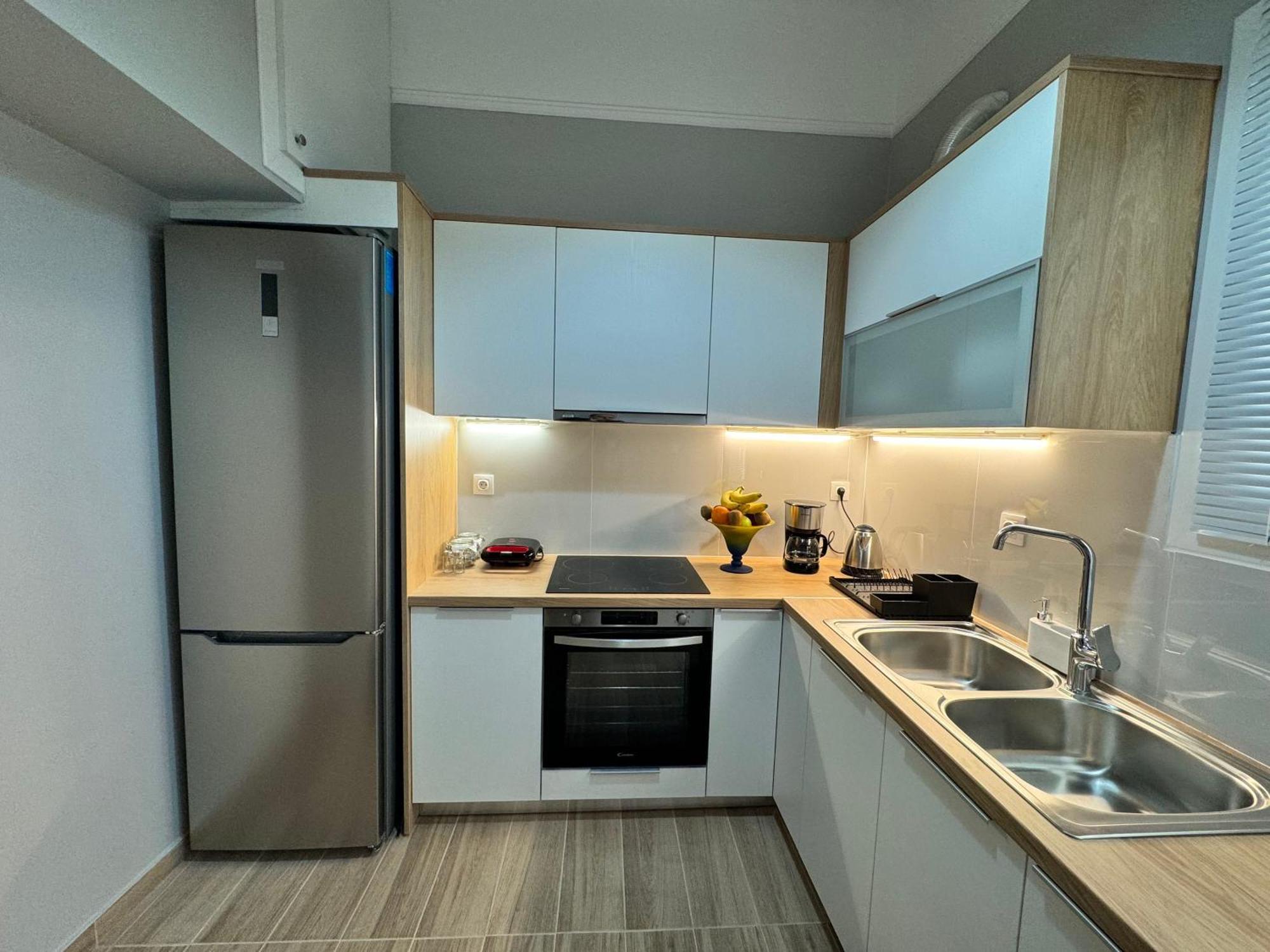 Urban Breeze Aparment 1 Apartment เอเธนส์ ภายนอก รูปภาพ